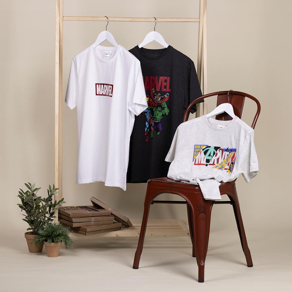 Kokvilnas T-krekls ar Marvel simboliku