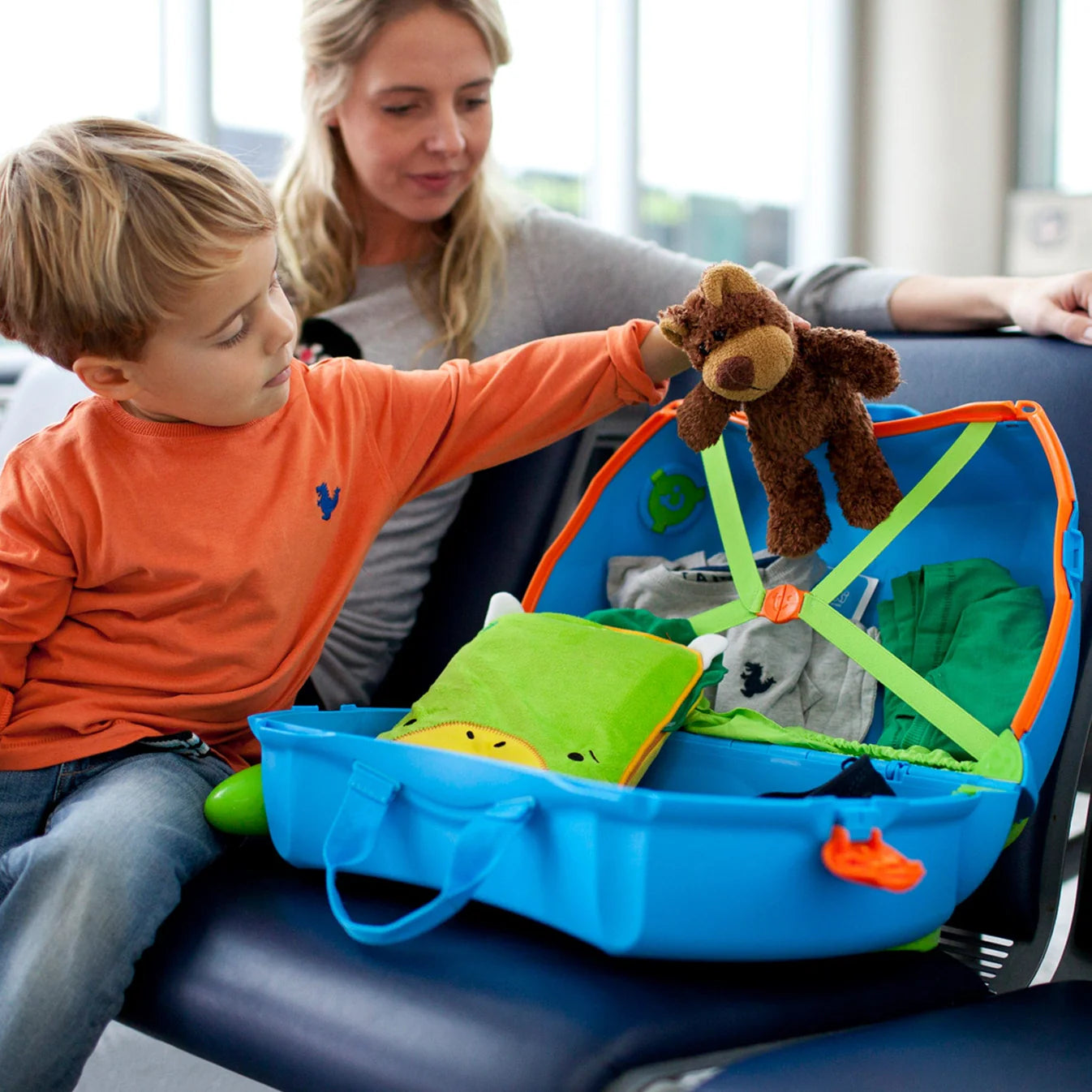 Trunki “Terrance” bērnu čemodāns – ceļošanas klasika zilā krāsā