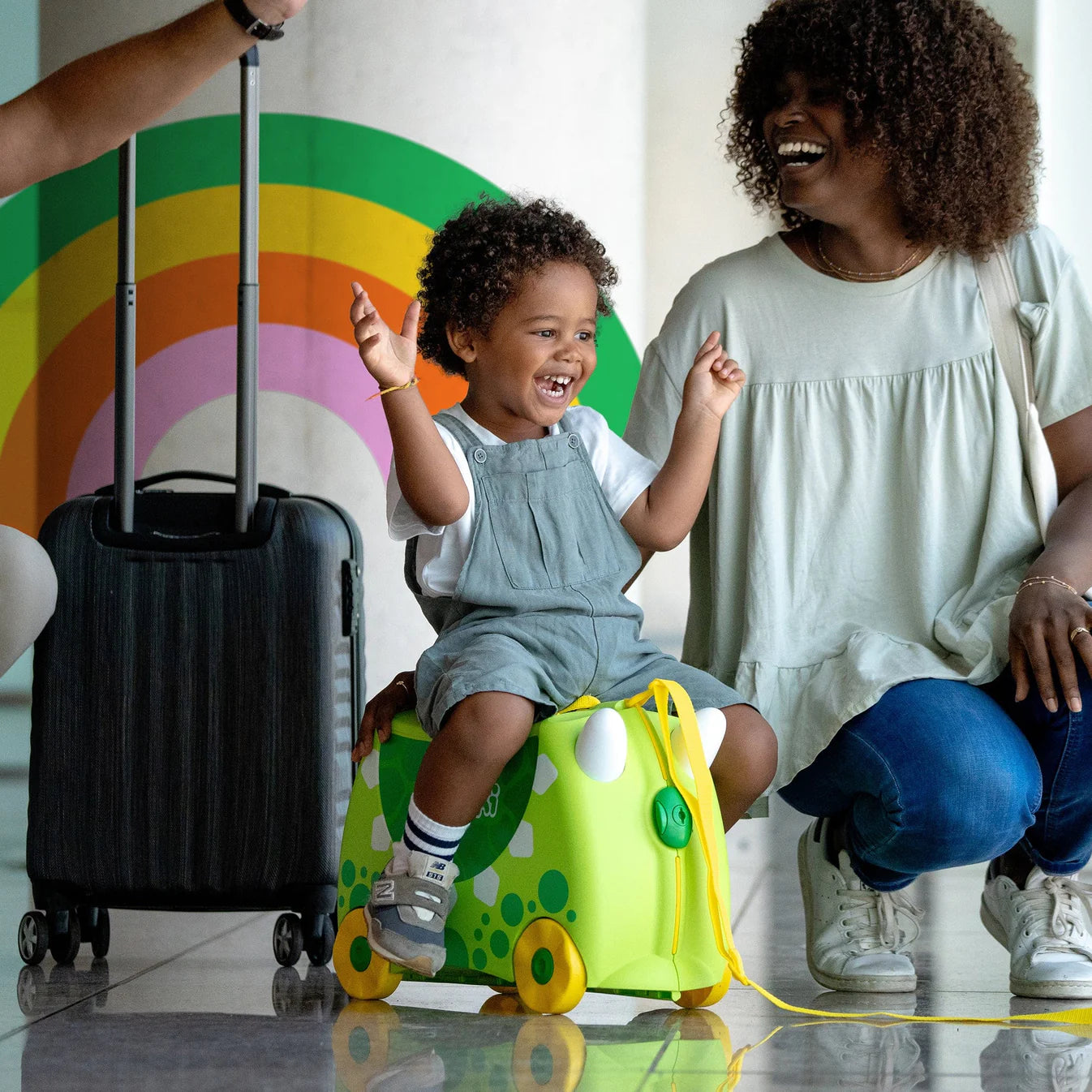 Trunki “Dudley the Dinosaur” čemodāns – ceļojums kopā ar dinozauru!
