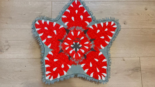 Roku darbs Pinjata – Demogorgon (ar nūjiņu komplektā)