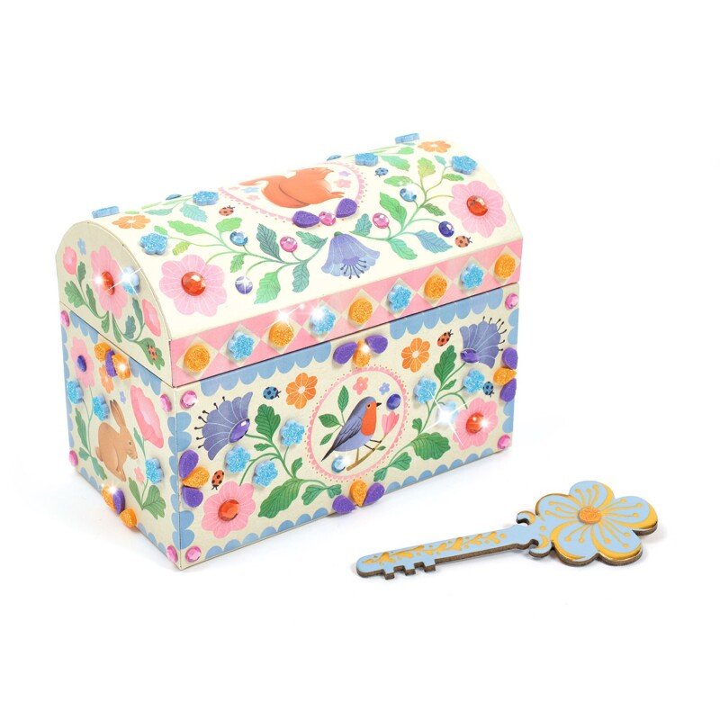 Djeco DIY Precious Treasure – Chest to Decorate