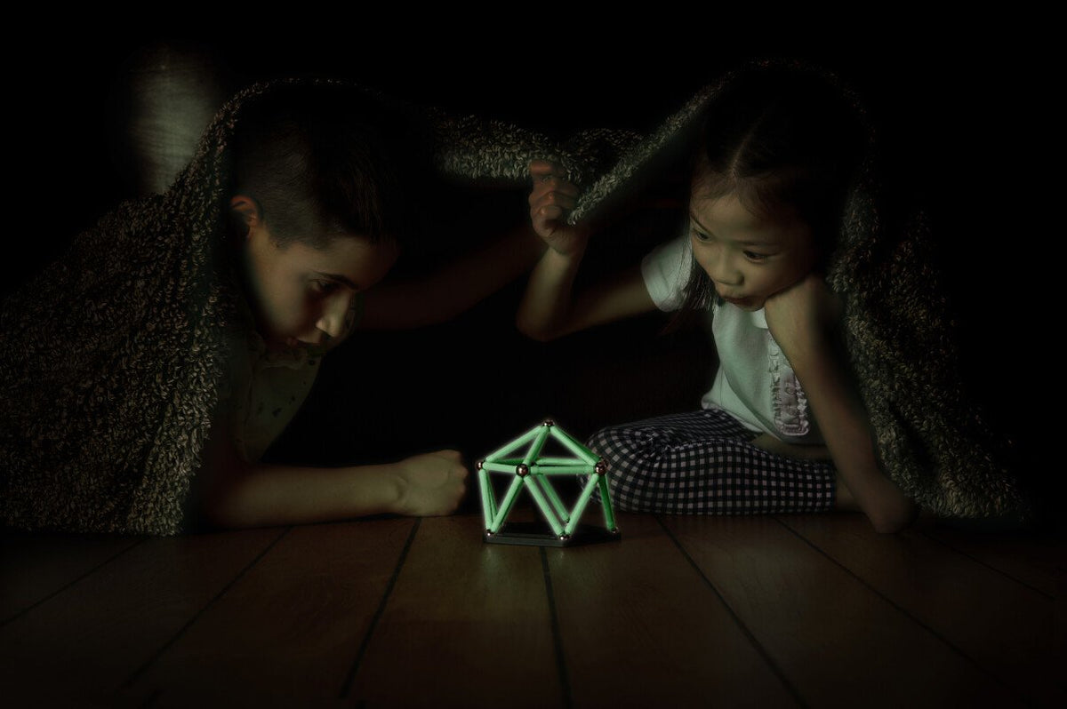 Geomag Classic Glow Magnetic Construction Set – 25 Pieces